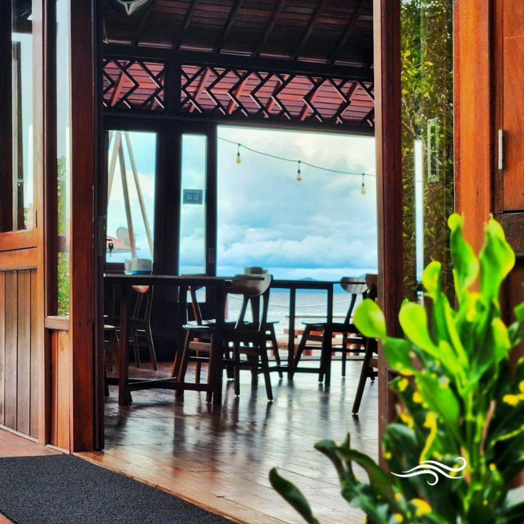 Coriana Dive Resort Waisai Kültér fotó